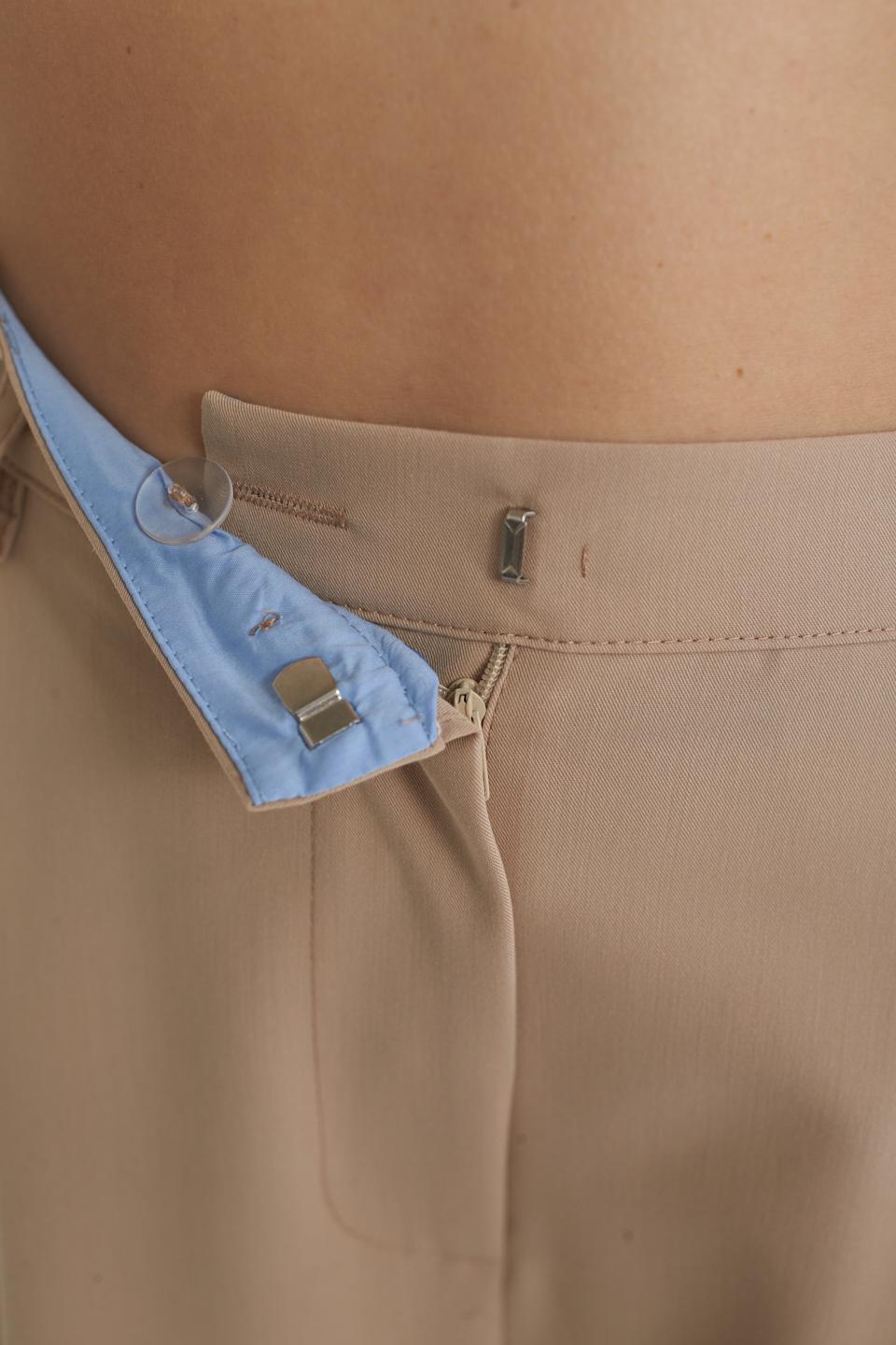 Pantalone gamba larga beige - Primavera Estate 2025 | Brend