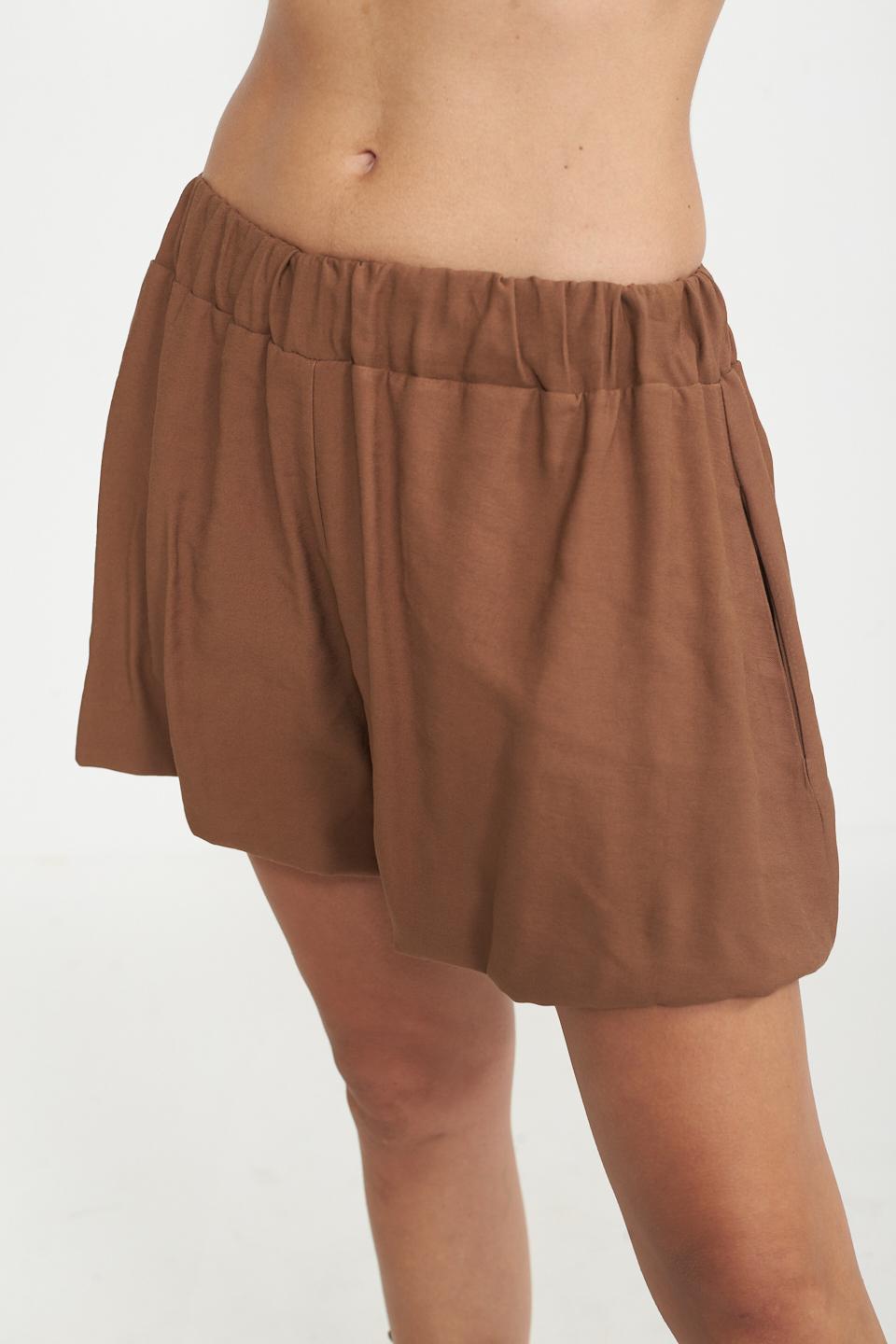 Shorts palloncino cammello - Primavera Estate 2025 | Brend