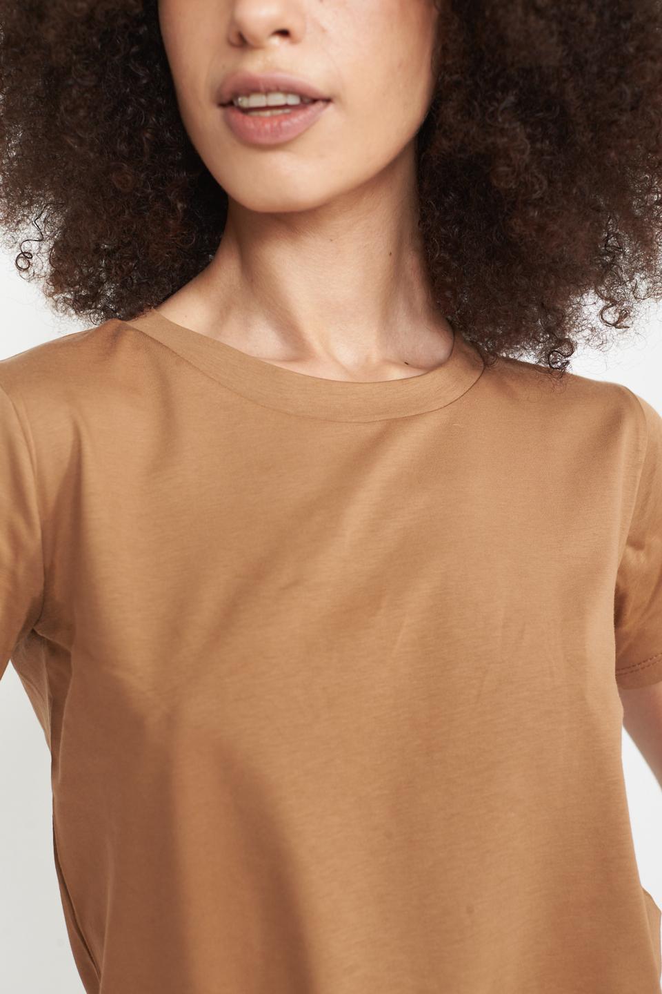 T-shirt cotone slim cammello - Primavera Estate 2025 | Brend