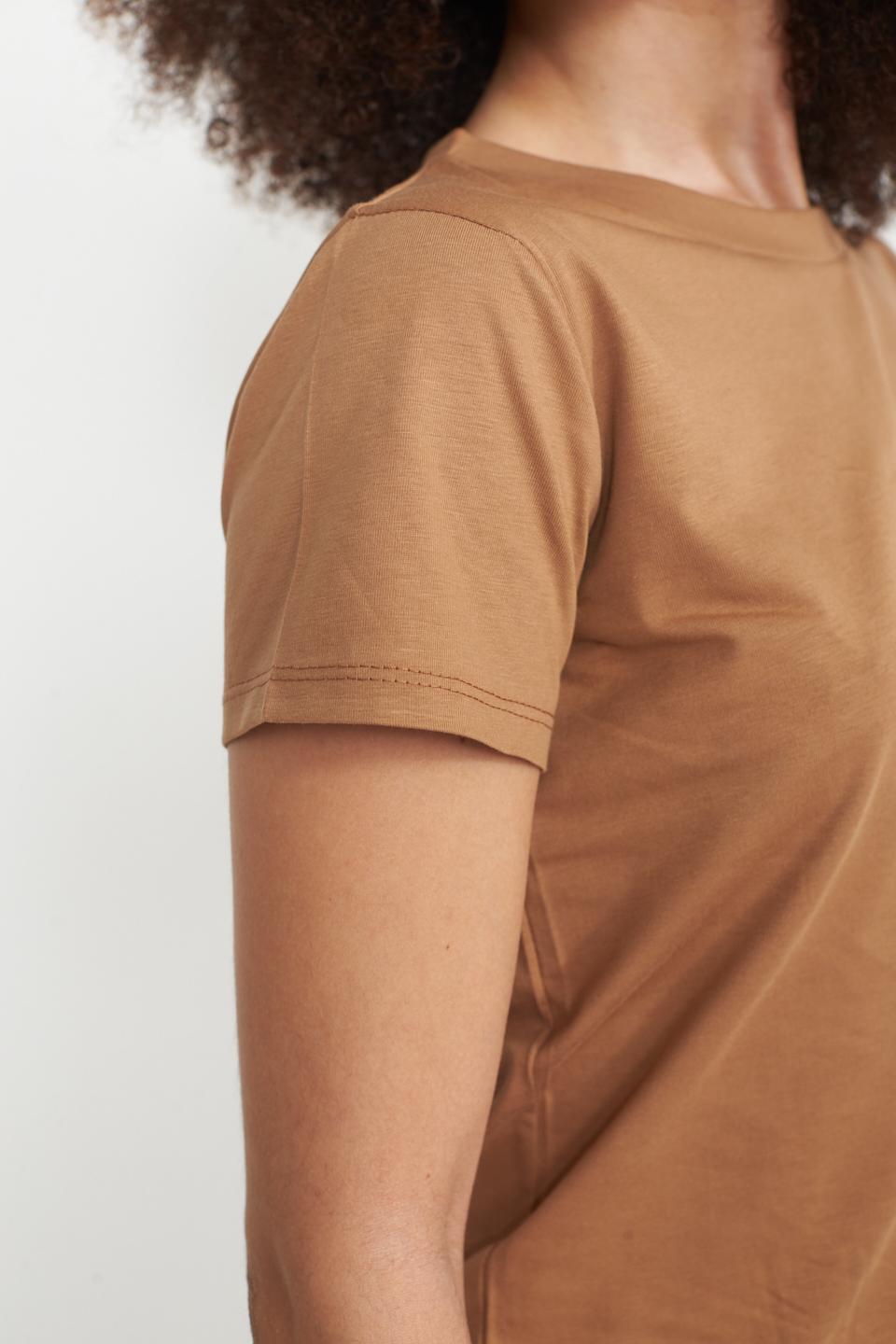 T-shirt cotone slim cammello - Primavera Estate 2025 | Brend