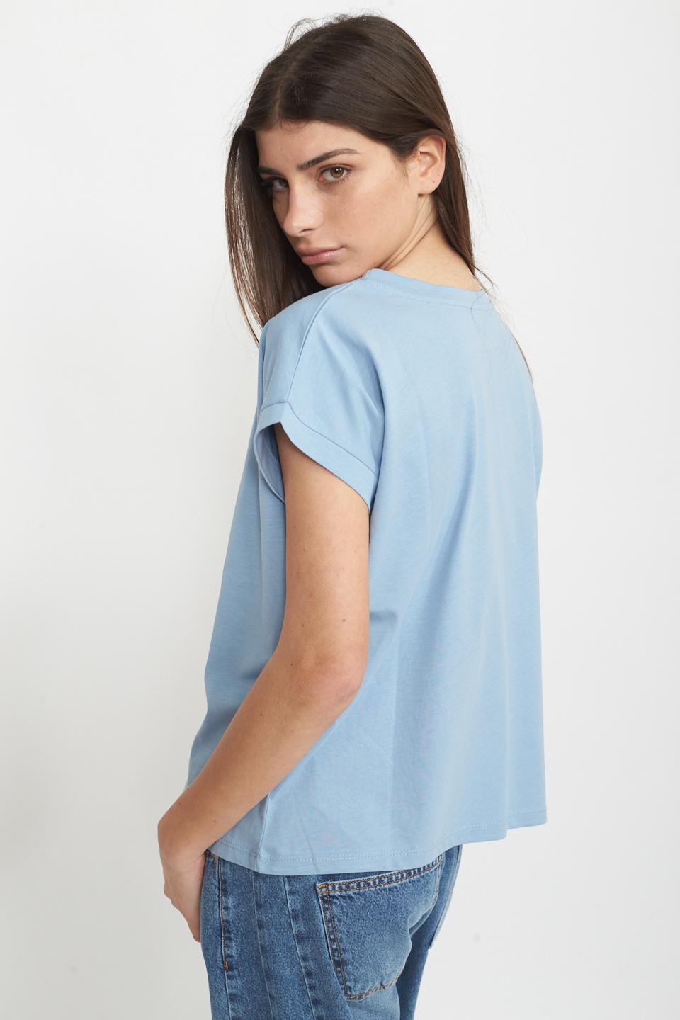 T-shirt over celeste - Primavera Estate 2025 | Brend