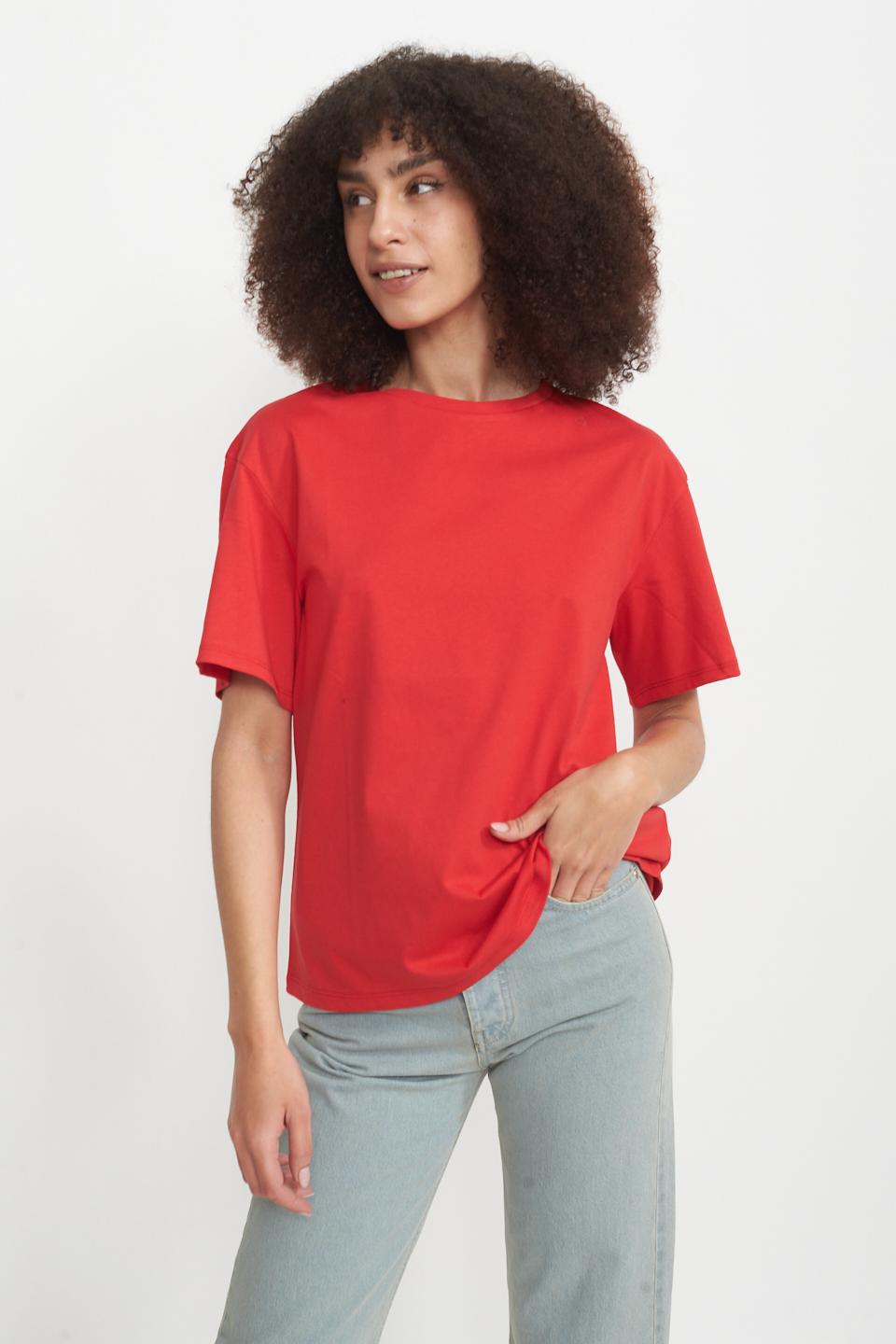 T-shirt over rosso - Primavera Estate 2025 | Brend