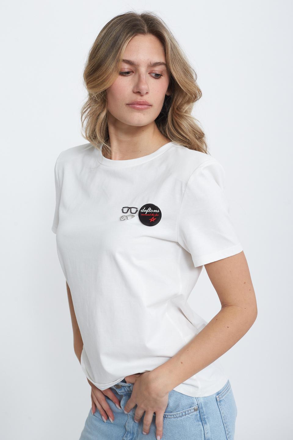 T-shirt spalline e spille panna - Primavera Estate 2025 | Brend