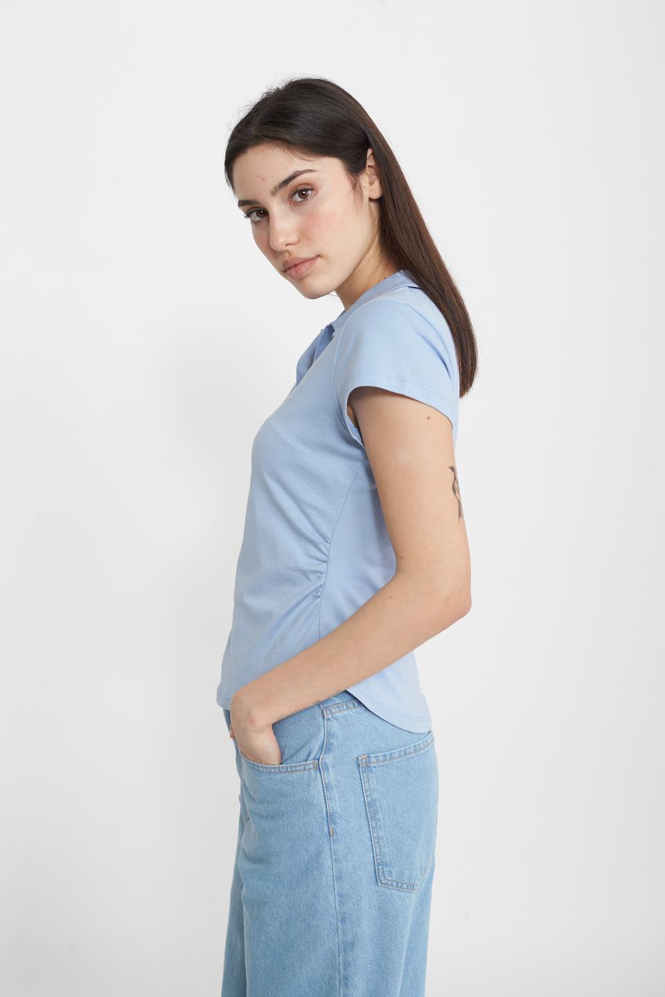 T-shirt polo arricciature celeste sky - Primavera Estate 2025 | Brend