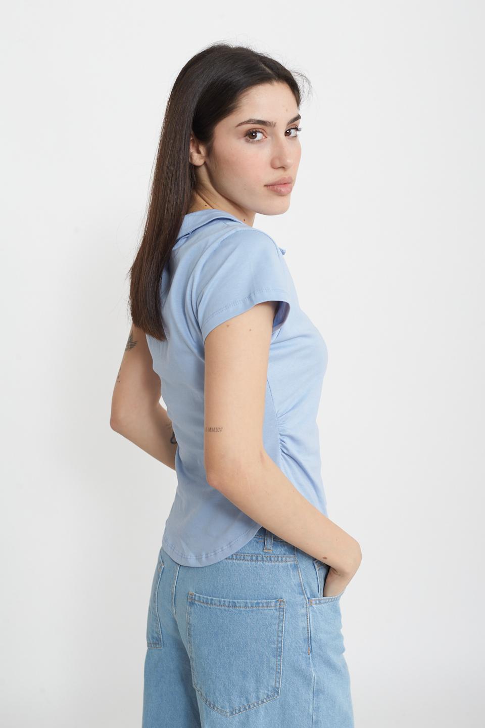 T-shirt polo arricciature celeste sky - Primavera Estate 2025 | Brend