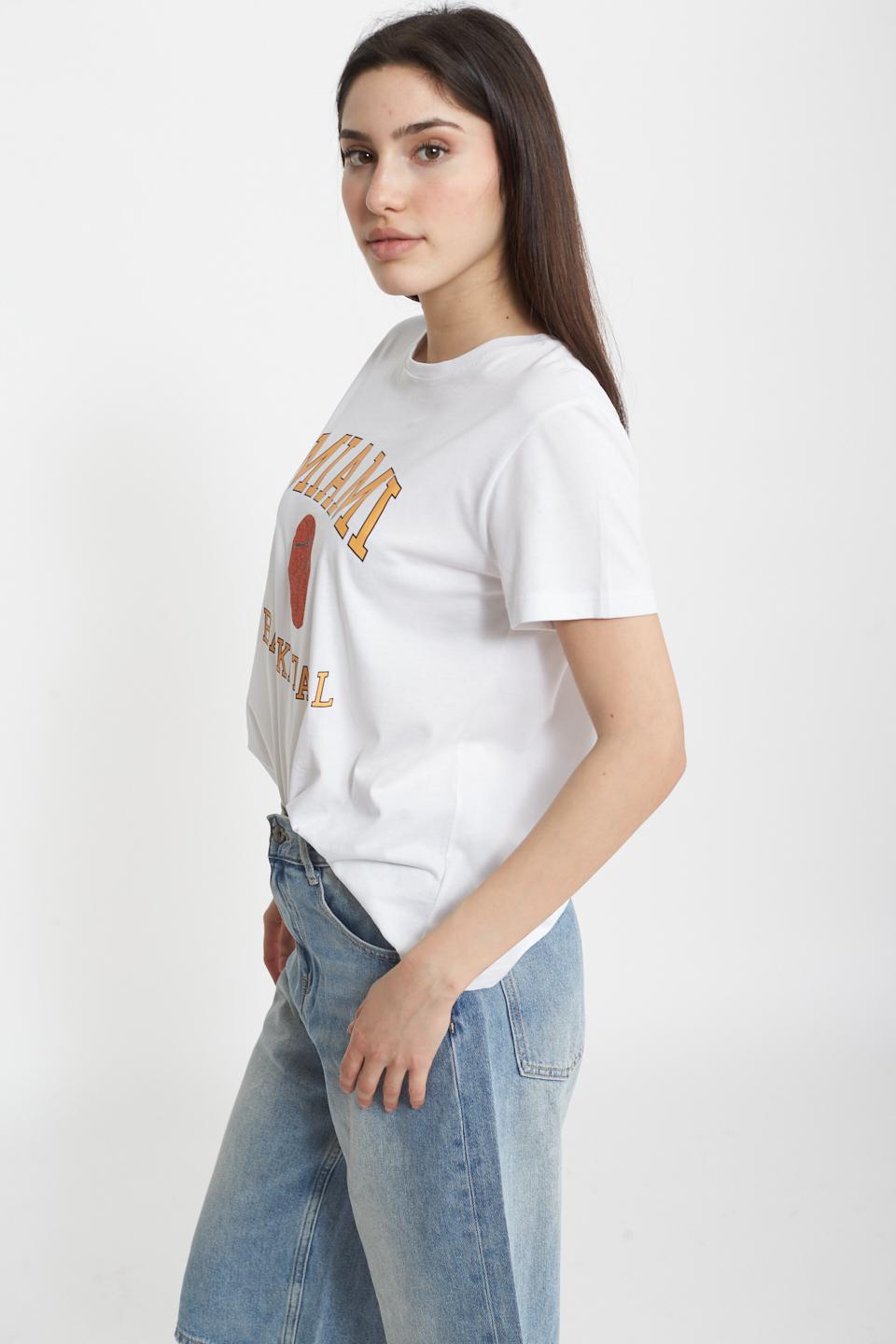 T-shirt Miami Basketball bianco - Primavera Estate 2025 | Brend