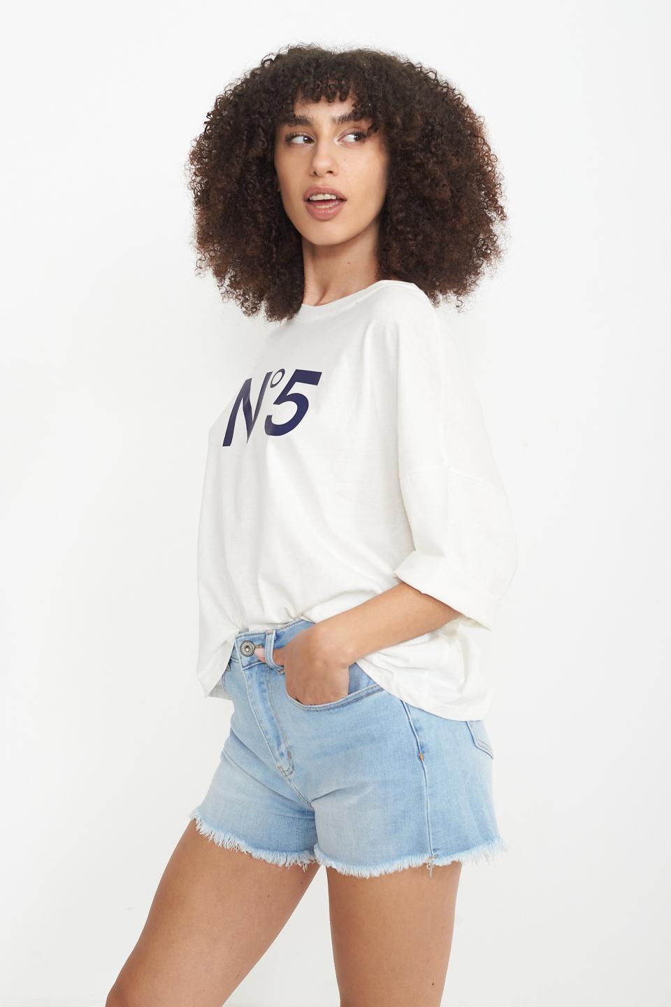T-shirt over n.5 bianco/blu - Primavera Estate 2025 | Brend