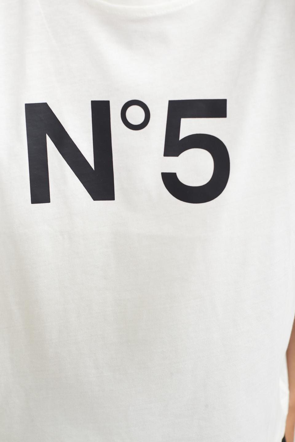 T-shirt over n.5 bianco/nero - Primavera Estate 2025 | Brend