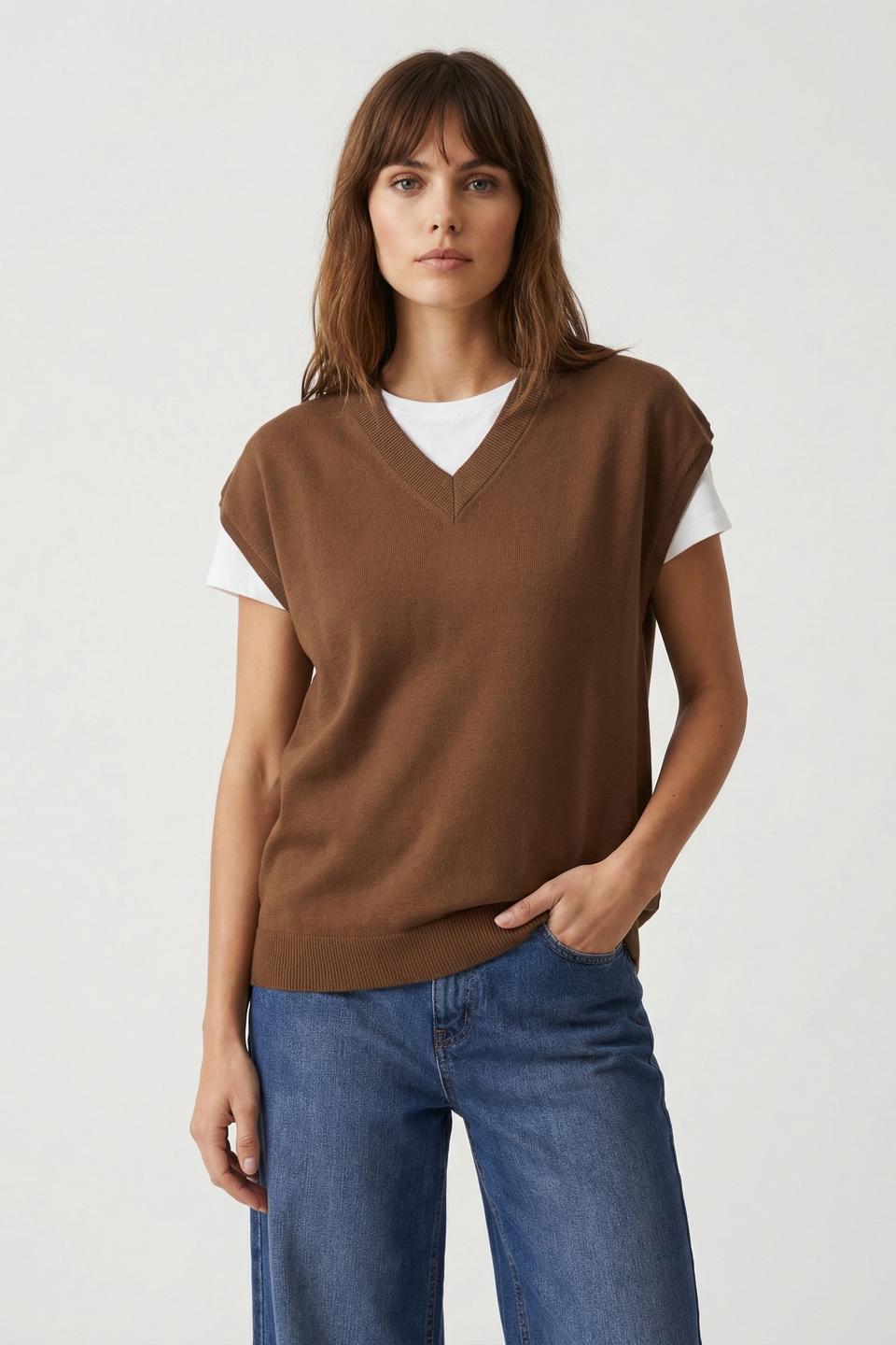 Maglia scollo v smanicata | Brend