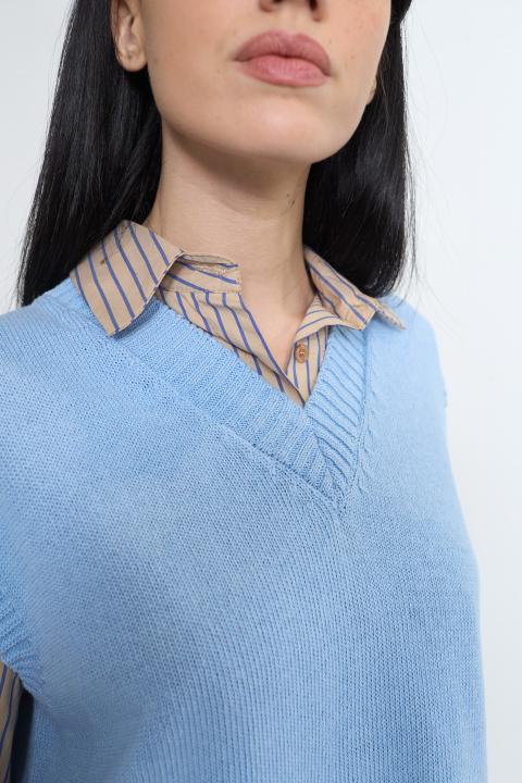 Gilet asimmetrico scollo V celeste - Primavera Estate 2026 | Brend