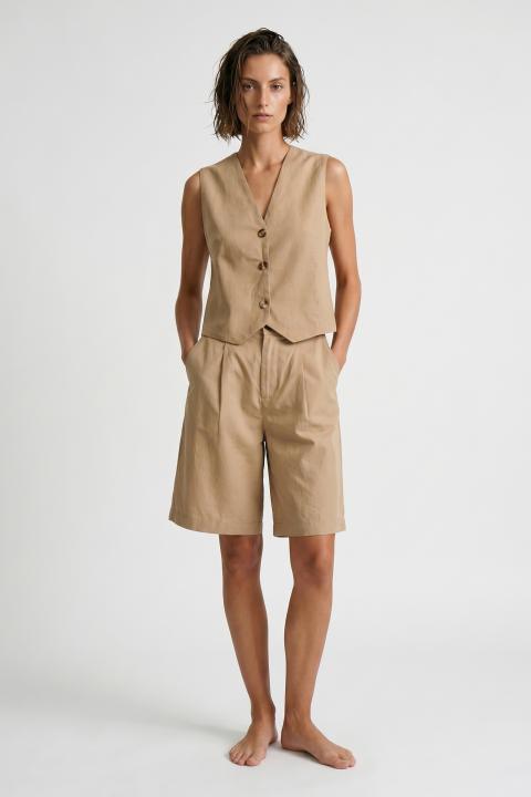 Gilet 3 bottoni cammello - Primavera Estate 2026 | Brend