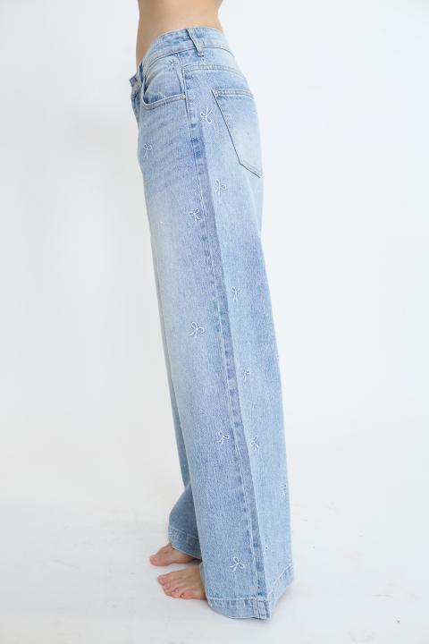 Jeans straight fiocchi strass delavato chiaro - Primavera Estate 2026 | Brend