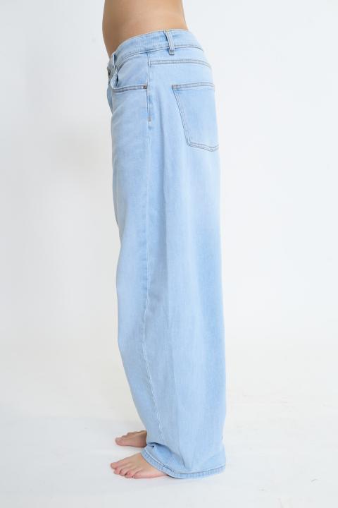 Jeans barrel denim chiaro - Primavera Estate 2026 | Brend