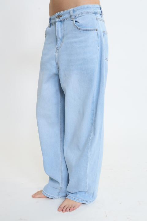 Jeans barrel denim chiaro - Primavera Estate 2026 | Brend