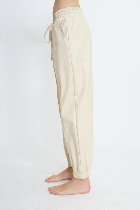 Jogger effetto pelle coulisse beige - Primavera Estate 2026 | Brend