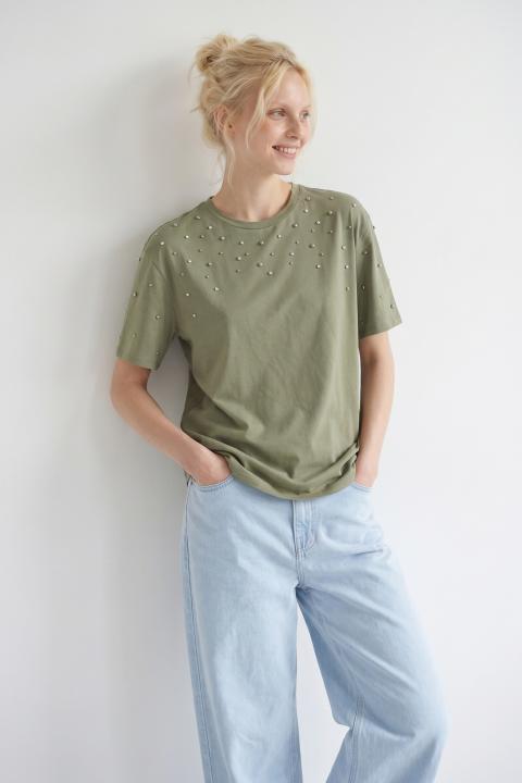 T-shirt borchie e strass salvia - Primavera Estate 2026 | Brend