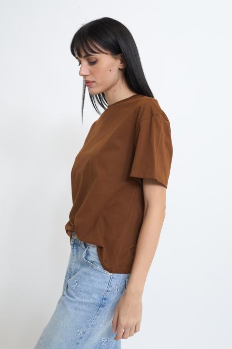 T-shirt over cammello - Primavera Estate 2026 | Brend