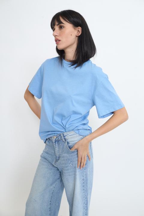 T-shirt over celeste - Primavera Estate 2026 | Brend