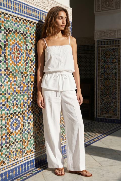 Top scollo pizzo bianco - Primavera Estate 2026 | Brend