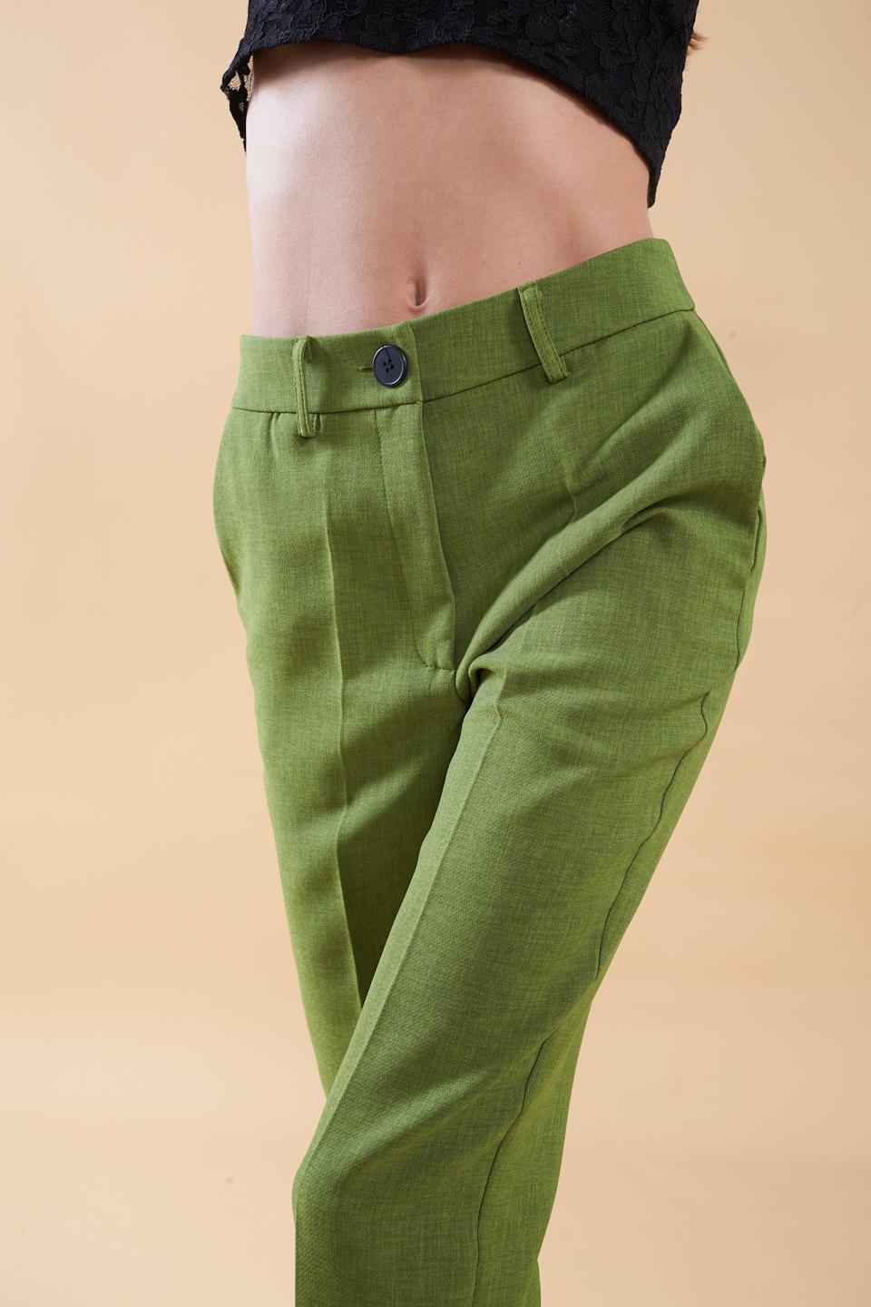Pantaloni dritti Verde Farfetch Donna Abbigliamento Pantaloni e jeans Pantaloni Pantaloni chinos 